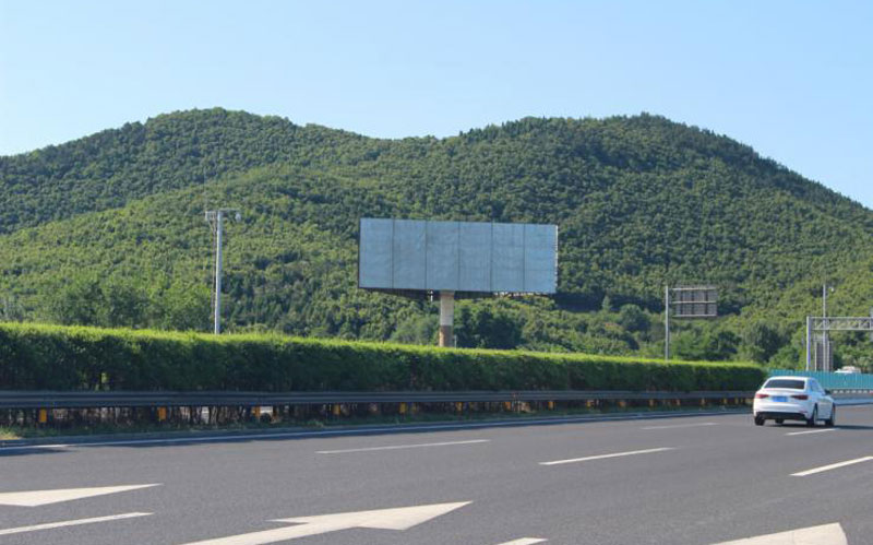 海灣北出口匝道K302+300